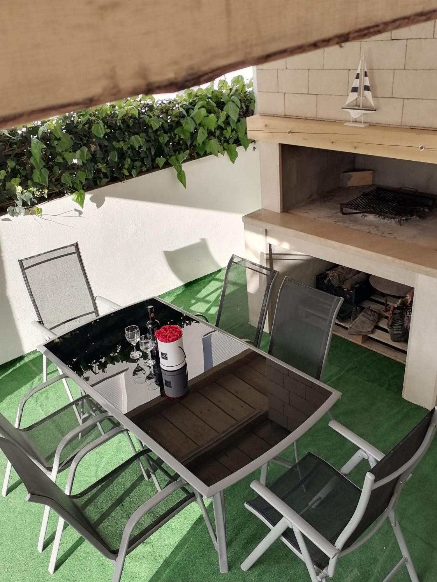 Apartments Paola Трогір Екстер'єр фото