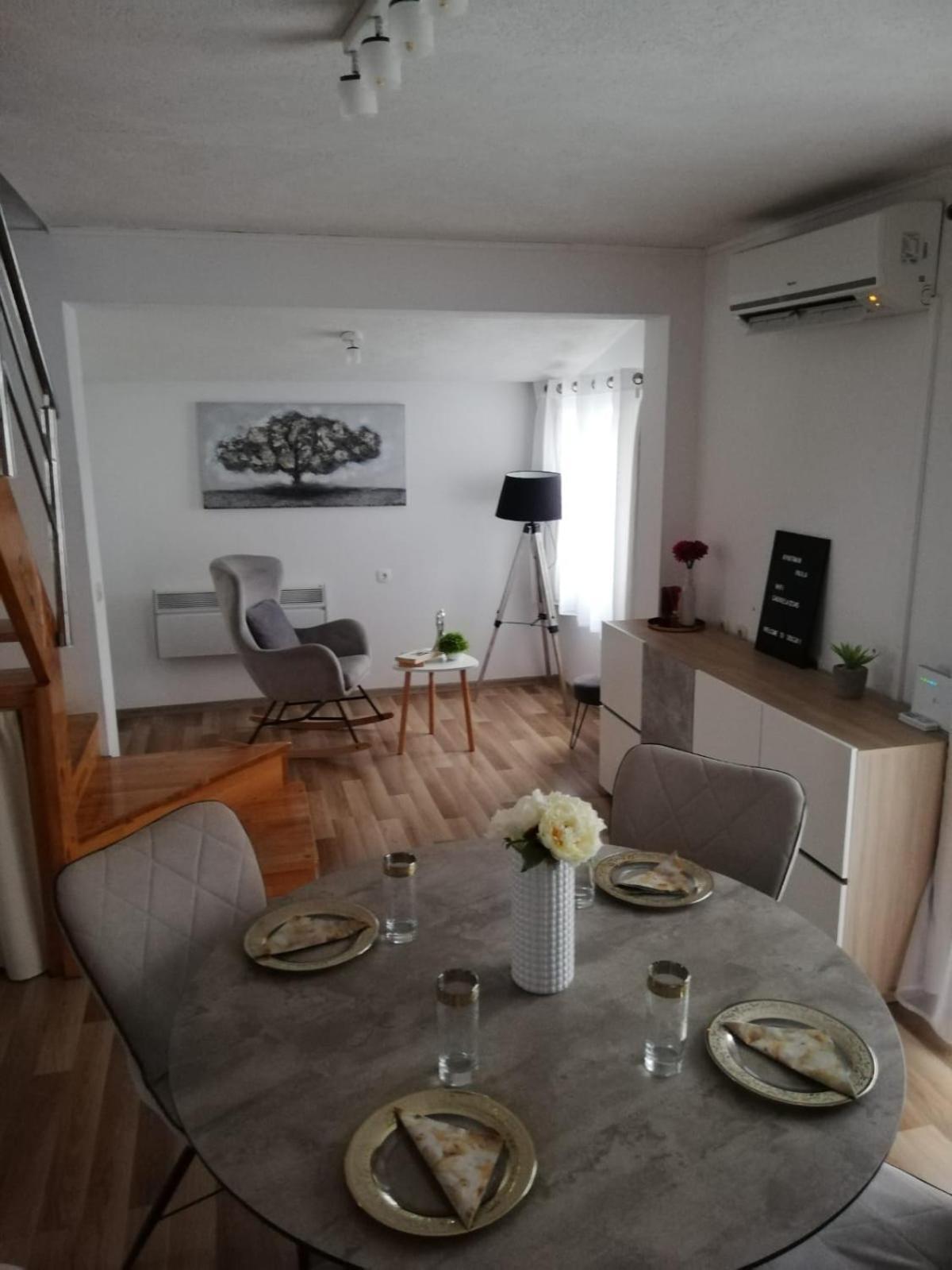 Apartments Paola Трогір Номер фото